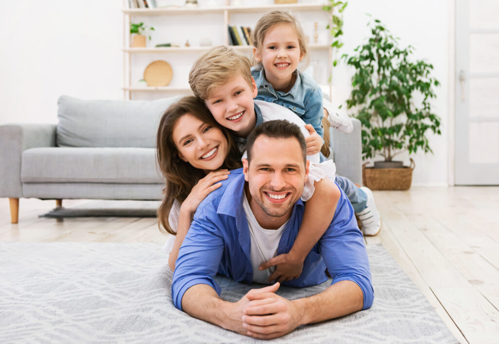 Familie, kieferorthopädische Behandlung